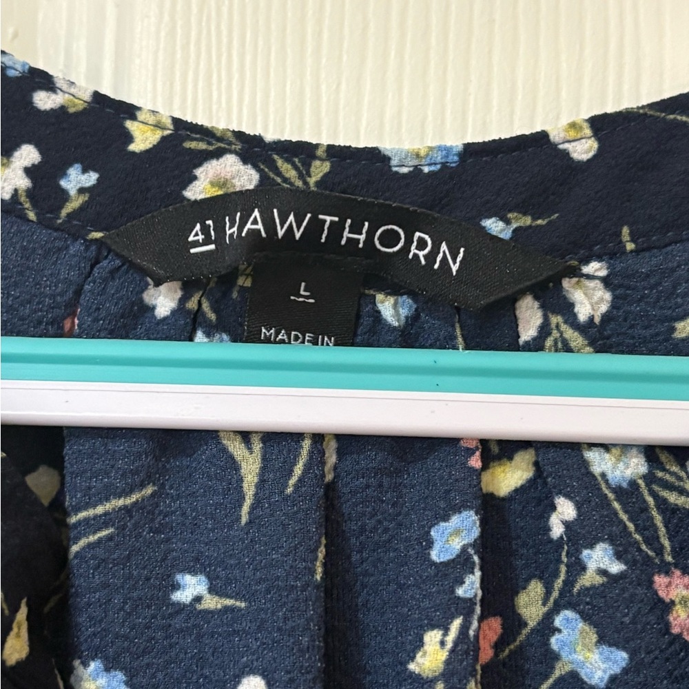 41 Hawthorn Midnight Floral Sleeveless Top in Navy - Picture 2 of 6